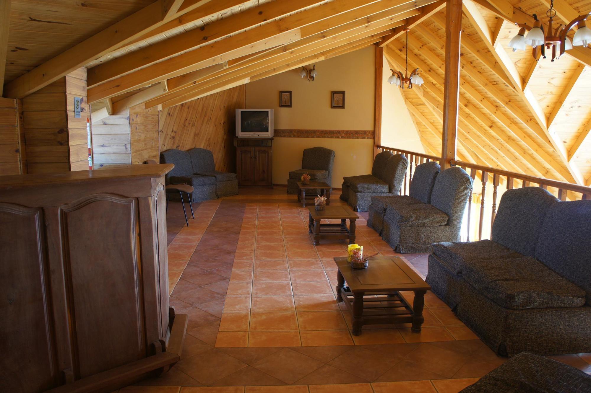 Hotel Kalenshen Calafate à El Calafate Extérieur photo
